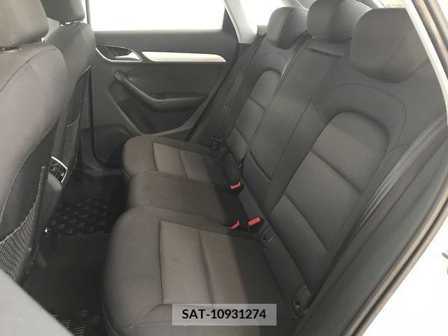 Audi Q3 2016-10 261358-15