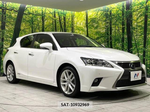 Lexus CT 2014-04 275188-16