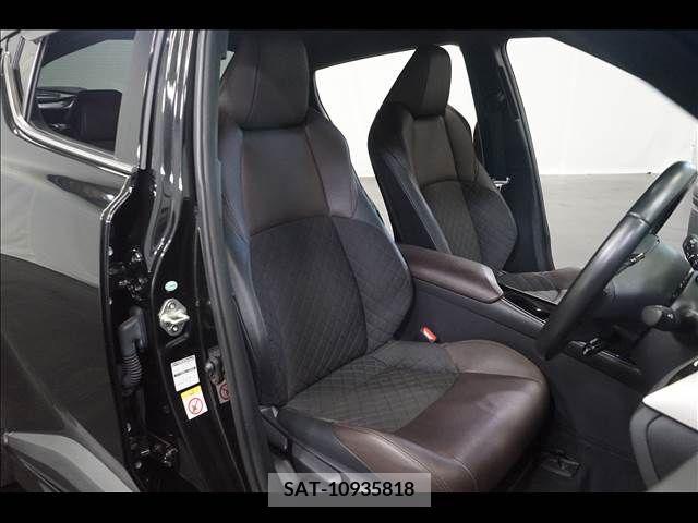 Toyota C-HR 2018-03 389968-16