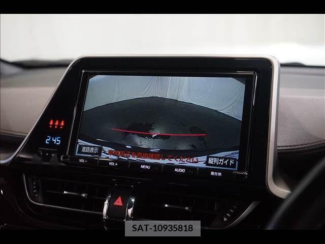 Toyota C-HR 2018-03 389968-5