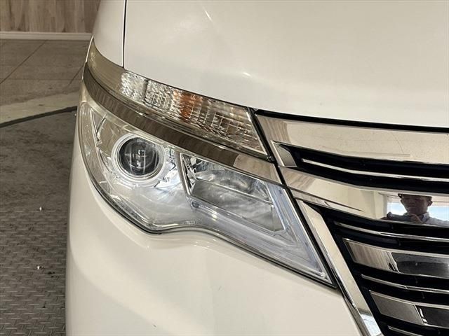 Nissan SERENA 2014-09 9061-9