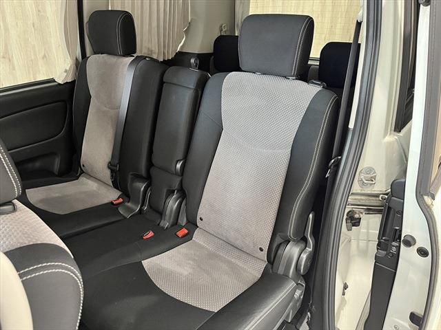 Nissan SERENA 2014-09 9061-23