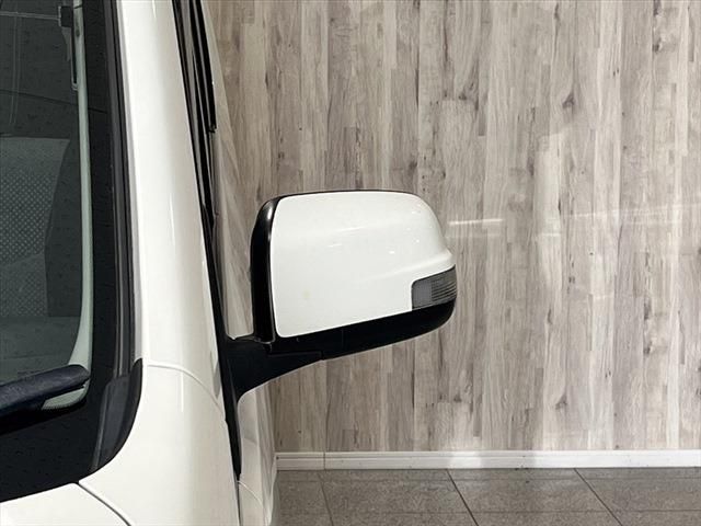 Nissan SERENA 2014-09 9061-12
