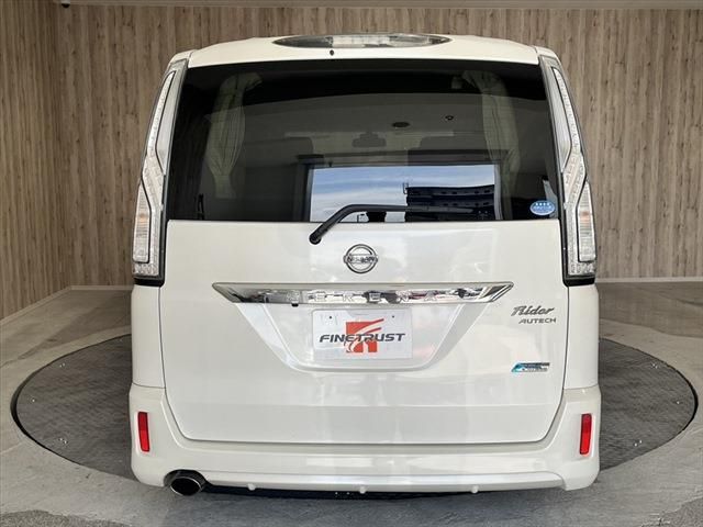 Nissan SERENA 2014-09 9061-5