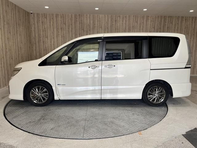 Nissan SERENA 2014-09 9061-7