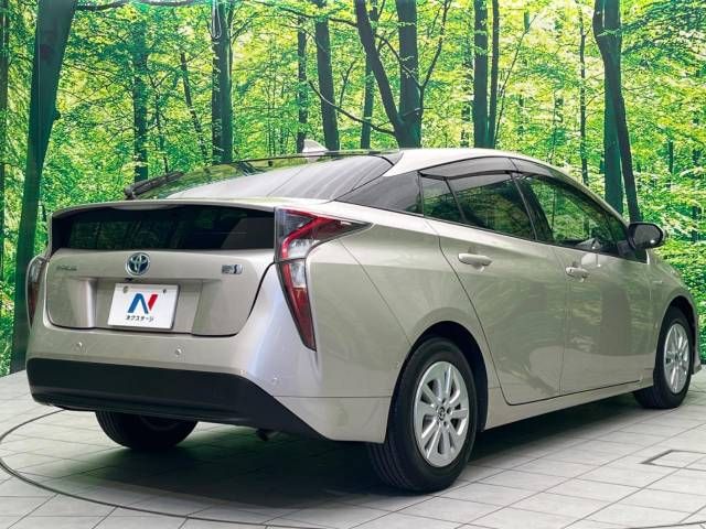 Toyota PRIUS 2017-03 186221-16