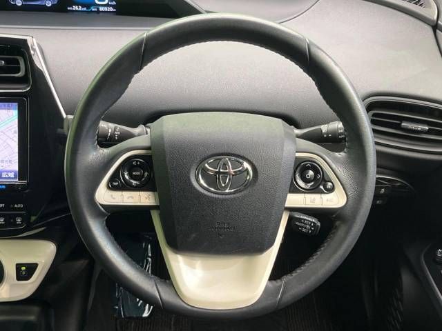 Toyota PRIUS 2017-03 186221-19