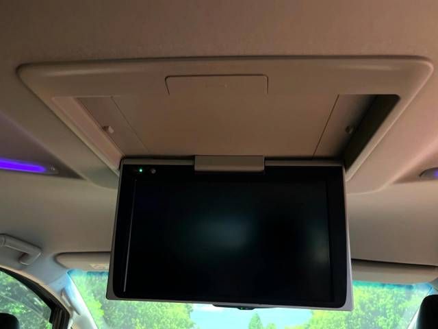 Toyota ALPHARD 2021-05 15554-2