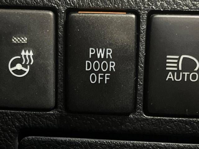 Toyota ALPHARD 2021-05 15554-7