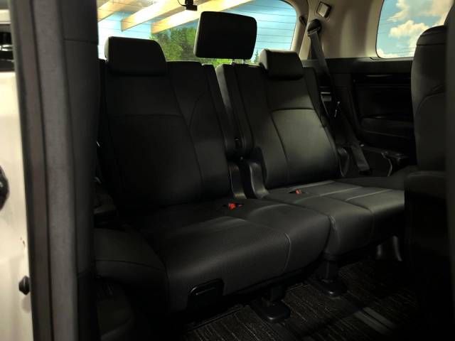 Toyota ALPHARD 2021-05 15554-10