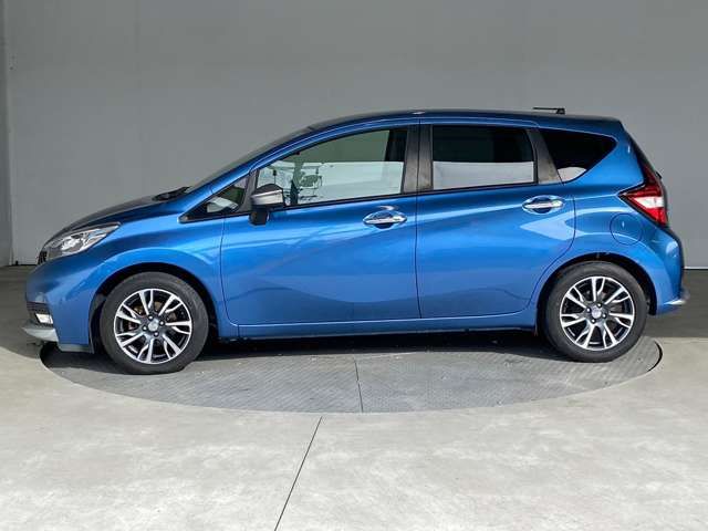 Nissan NOTE 2017-04 10063-13
