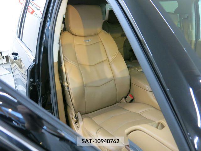 Cadillac ESCALADE 2015-06 223902-23
