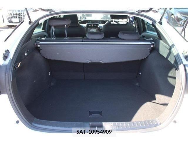 Toyota PRIUS 2019-03 386693-16