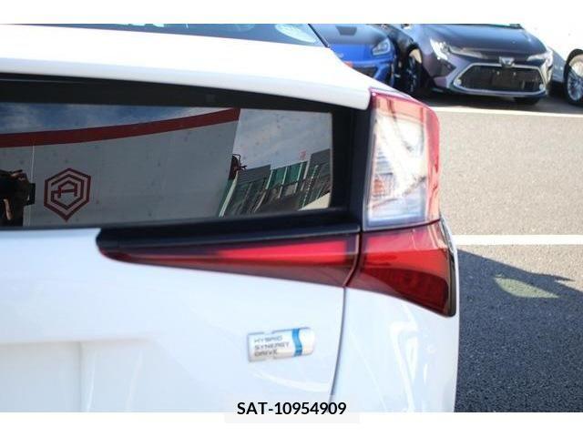 Toyota PRIUS 2019-03 386693-7