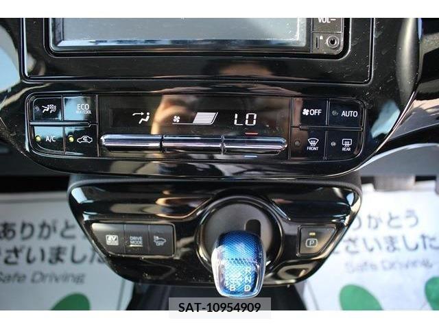 Toyota PRIUS 2019-03 386693-14