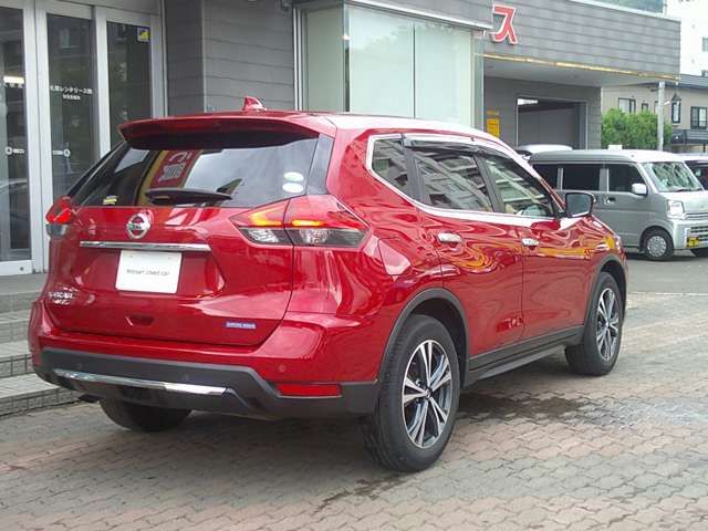 Nissan X-TRAIL 2019-02 7562-1