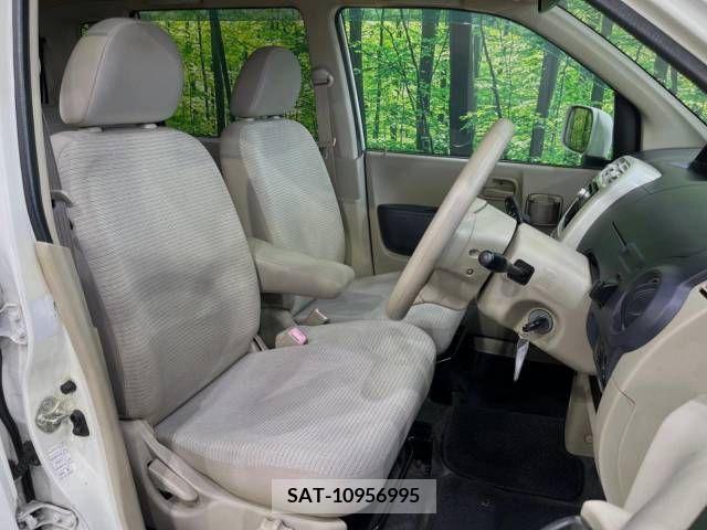 Nissan OTTI 2011-06 386528-7