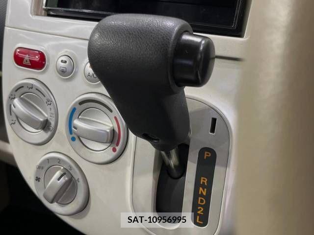 Nissan OTTI 2011-06 386528-5