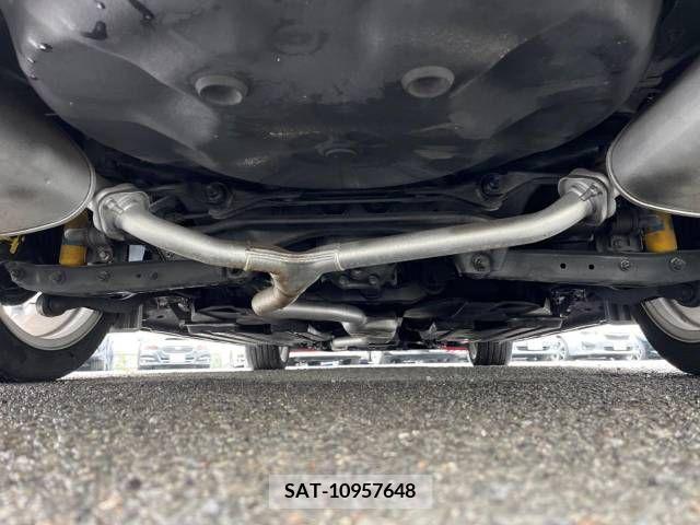 Subaru LEVORG 2017-09 224055-18