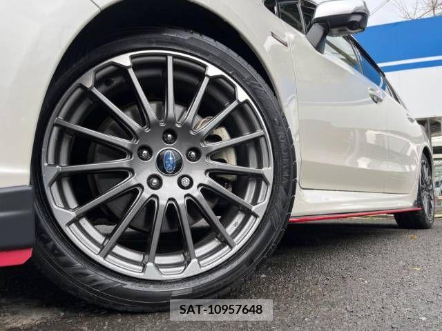 Subaru LEVORG 2017-09 224055-17