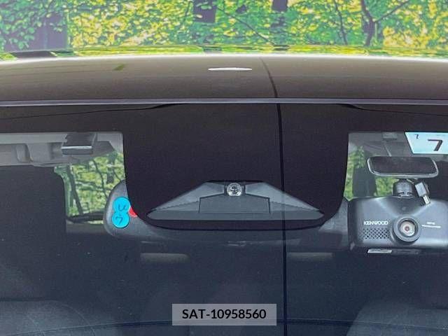 Honda VEZEL 2022-07 384512-2