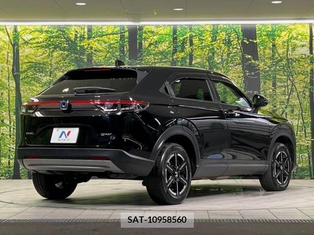 Honda VEZEL 2022-07 384512-17