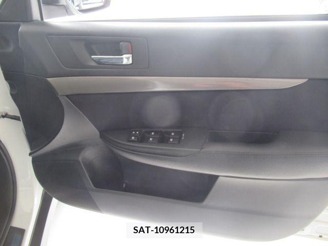 Subaru OUTBACK 2013-01 221372-12