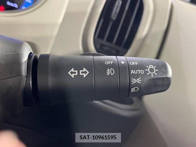 Nissan CUBE 2013-01 266277-6