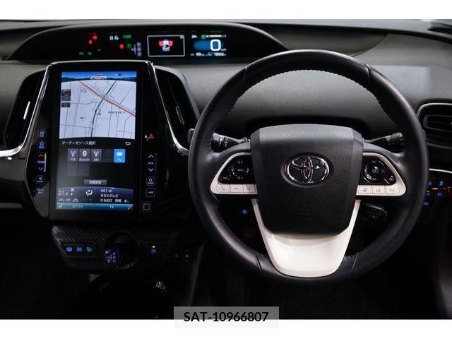 Toyota PRIUS PHV 2017-02 282583-22