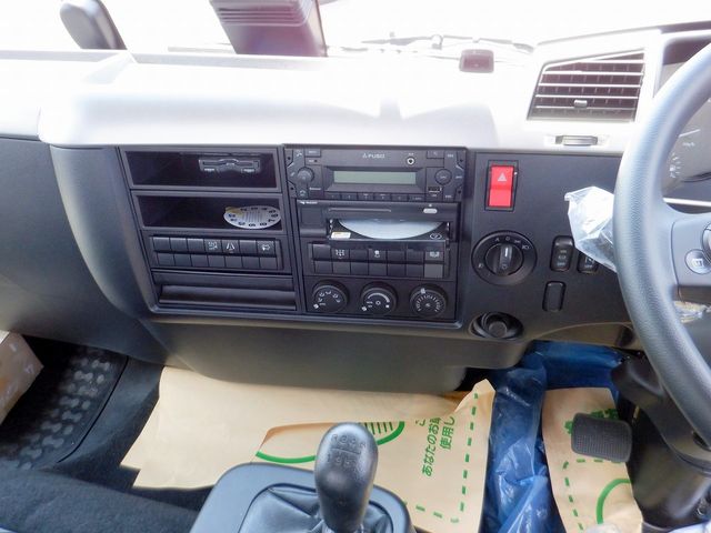 MITSUBISHI FUSO Fighter 2023-02 4889-9