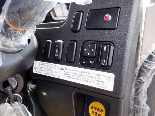 MITSUBISHI FUSO Fighter 2023-02 4889-10