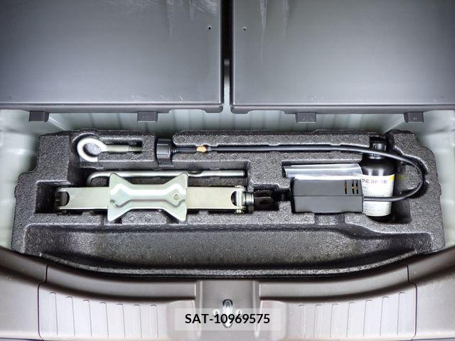 Honda N BOX 2021-05 334928-21