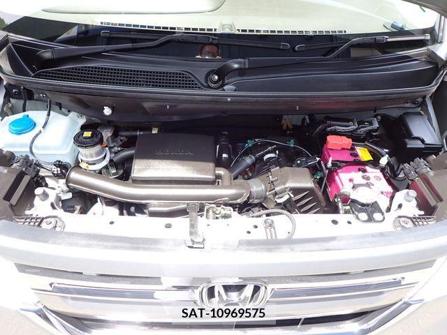 Honda N BOX 2021-05 334928-23