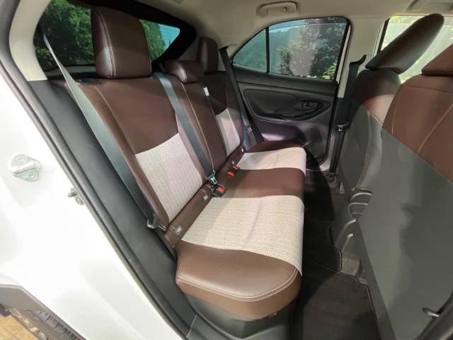 Toyota YARIS CROSS 2021-04 189485-9