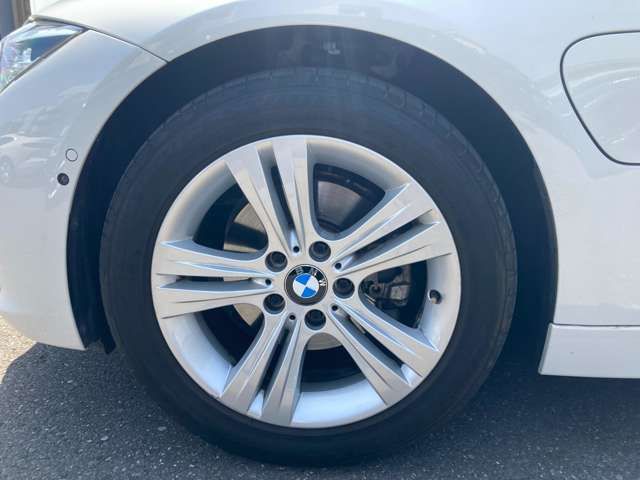 Bmw 3 SERIES 2017-08 22347-12