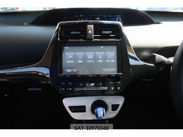 Toyota PRIUS PHV 2017-11 322558-6