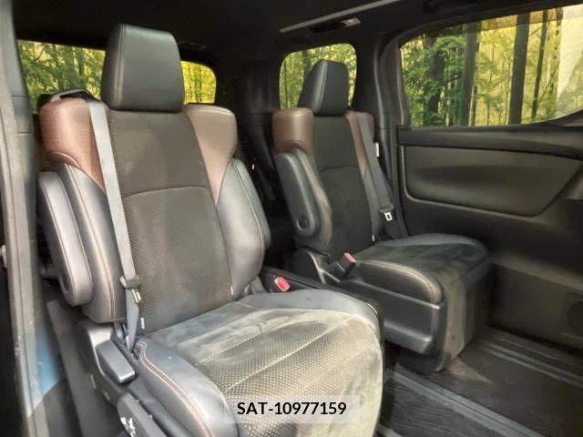 Toyota ALPHARD 2017-02 227474-12