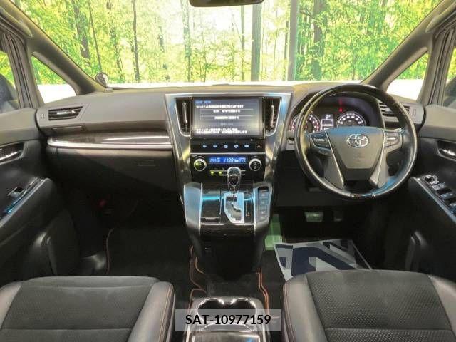 Toyota ALPHARD 2017-02 227474-1
