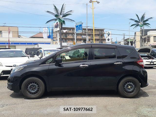 Nissan NOTE 2018-03 280139-8