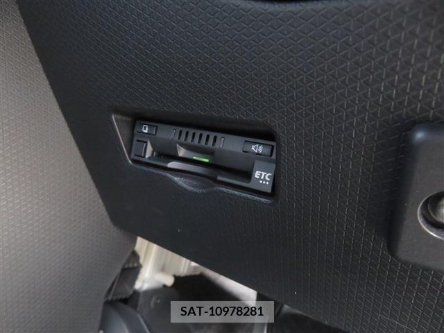 Daihatsu TANTO 2021-06 329880-16