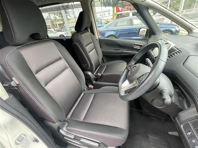 Nissan SERENA 2017-03 9763-5