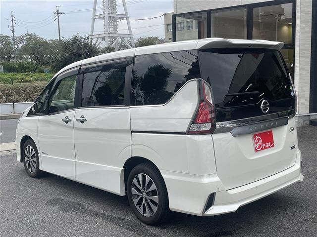 Nissan SERENA 2017-03 9763-3