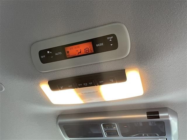 Nissan SERENA 2017-03 9763-14