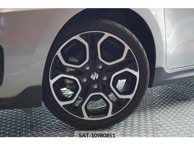 Suzuki SWIFT 2018-03 369005-12