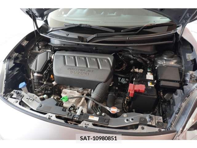 Suzuki SWIFT 2018-03 369005-11