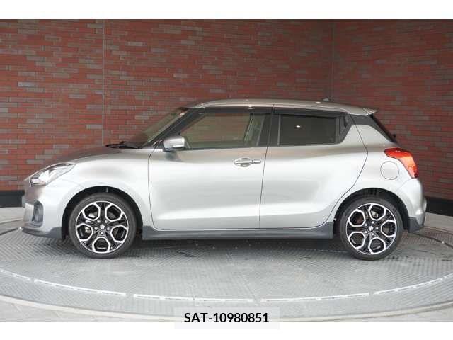 Suzuki SWIFT 2018-03 369005-1