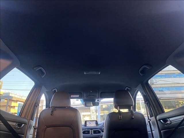 Mazda CX-5 2019-04 27812-13