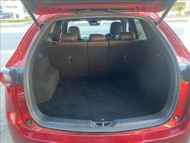 Mazda CX-5 2019-04 27812-12