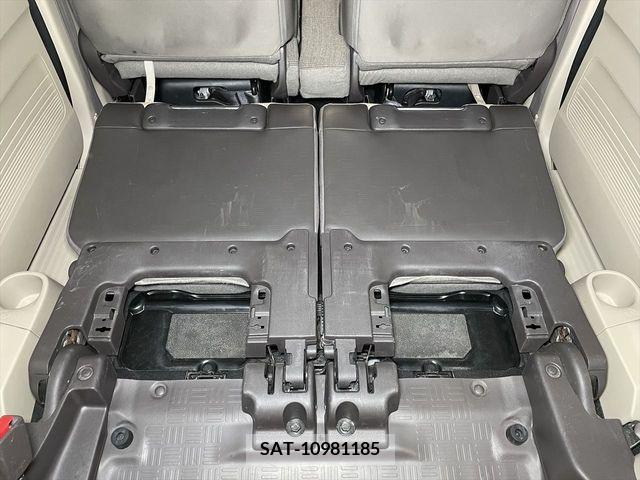 Honda N BOX 2019-03 278589-4