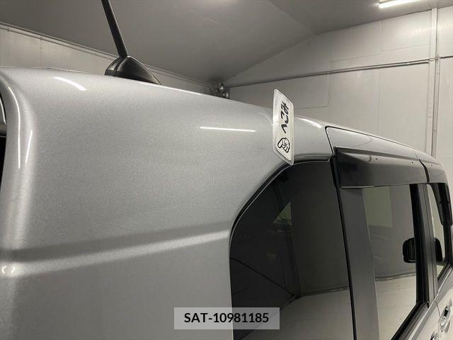 Honda N BOX 2019-03 278589-17
